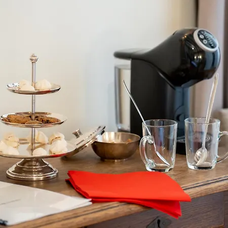 L'hostellerie De La Licorne Bed & Breakfast