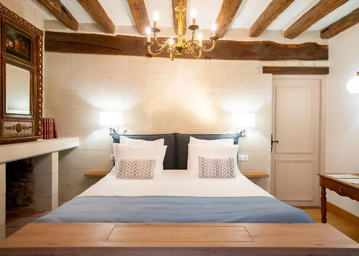 L'hostellerie De La Licorne 丰特夫罗拉拜